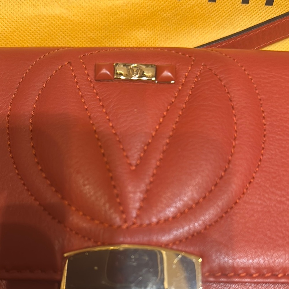 Valentino by Mario Valentino Cocoette Red Leather Bag - NWT - Picture 3 of 13